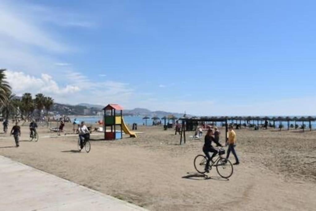 Small Apartament By The Sea Μάλαγα Εξωτερικό φωτογραφία